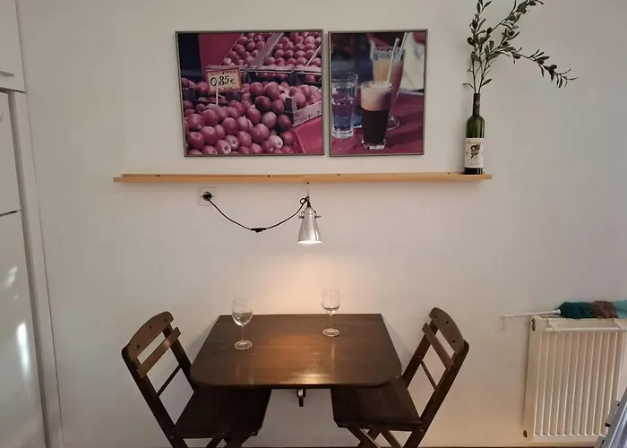 Antony's Elli Apartmán *